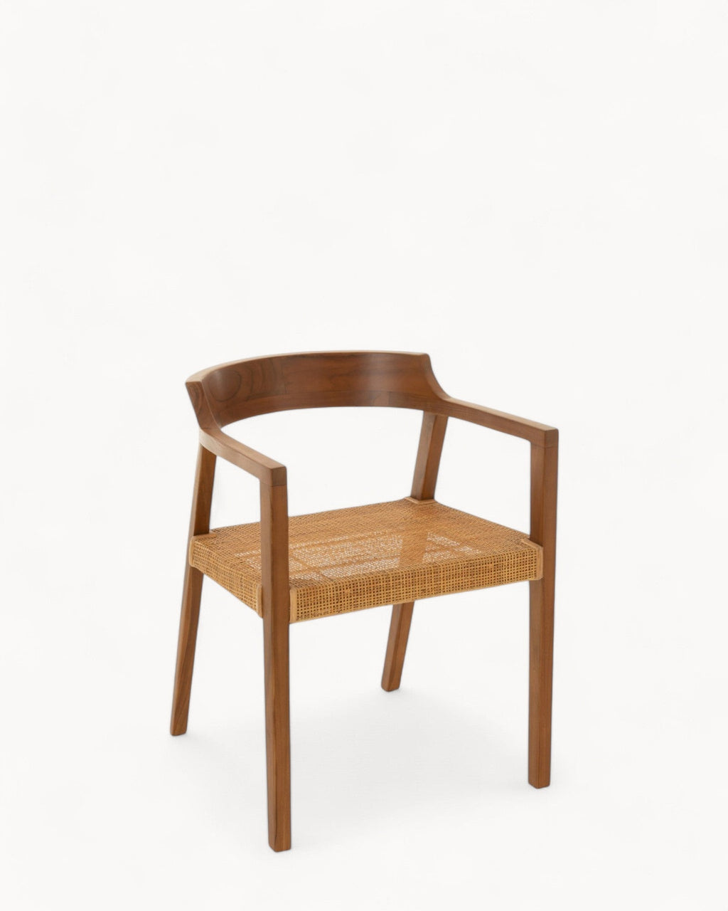 Emma Spisestuestol i Teak og Rattan – Komfortabel Brun Stol til Spisestue med Tidløst Design 0