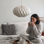 SYLFORM Måne Pendel Lampe Elegant Akryl Design til Soveværelse og Stue Default