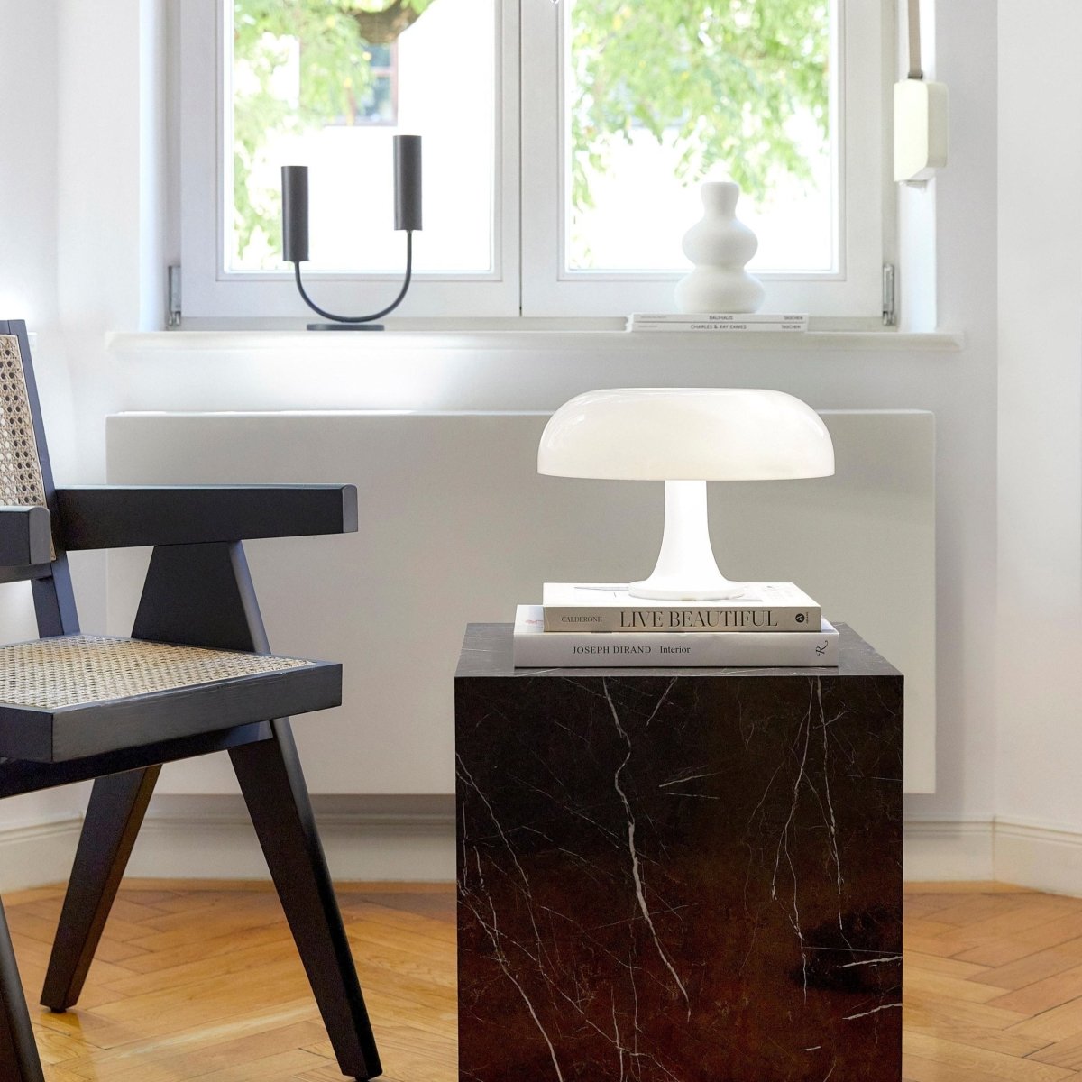 SYLFORM Retro Svampelampe i Italiensk Design med Varmt Lys - Unik Indendørs Lampe til Hyggelige Aftener